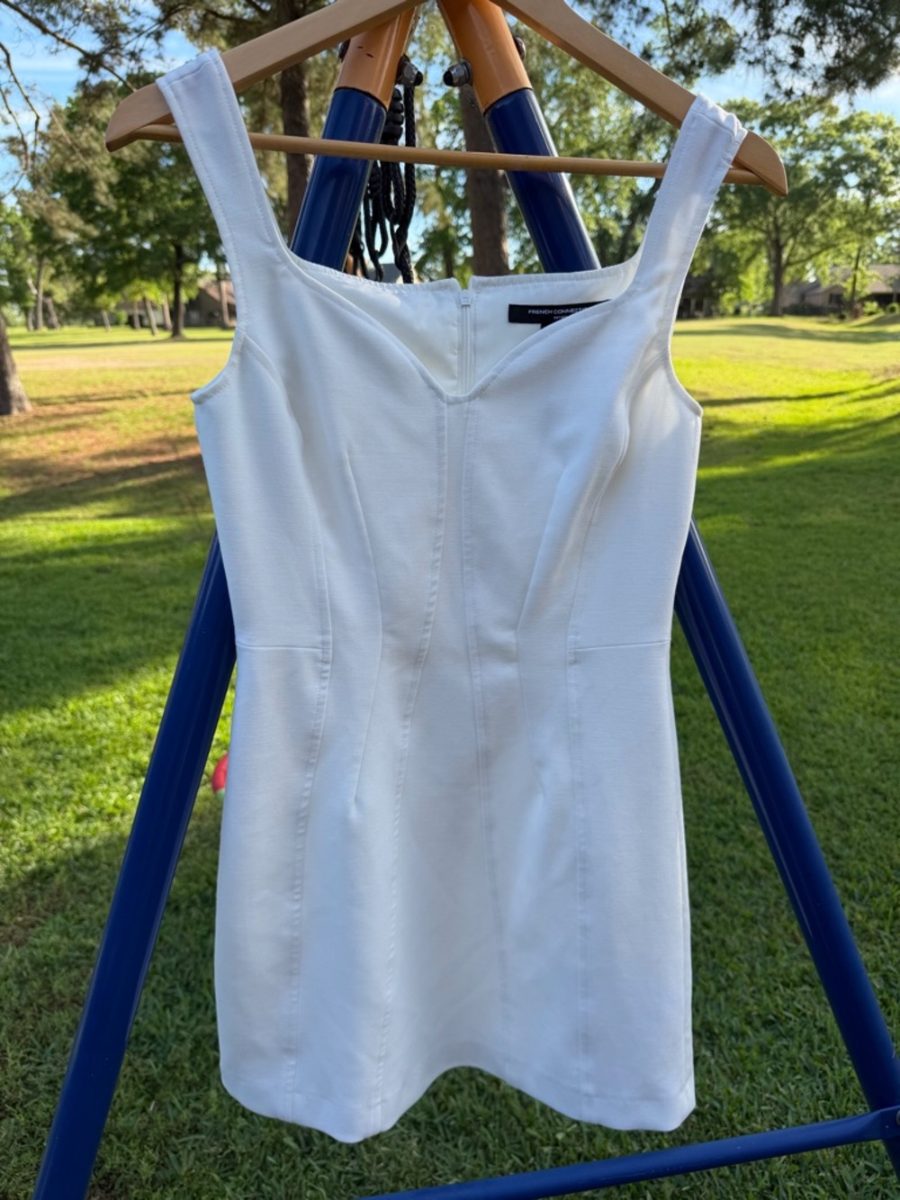 French Connection Whisper Ruth White Mini Dress Size 2 Sleeveless - Picture 4 of 6